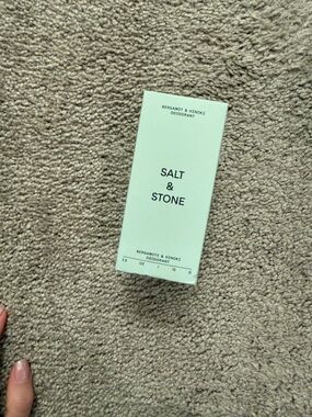 Salt & Stone Bergamot & Hinoki Deodorant - Mint Green